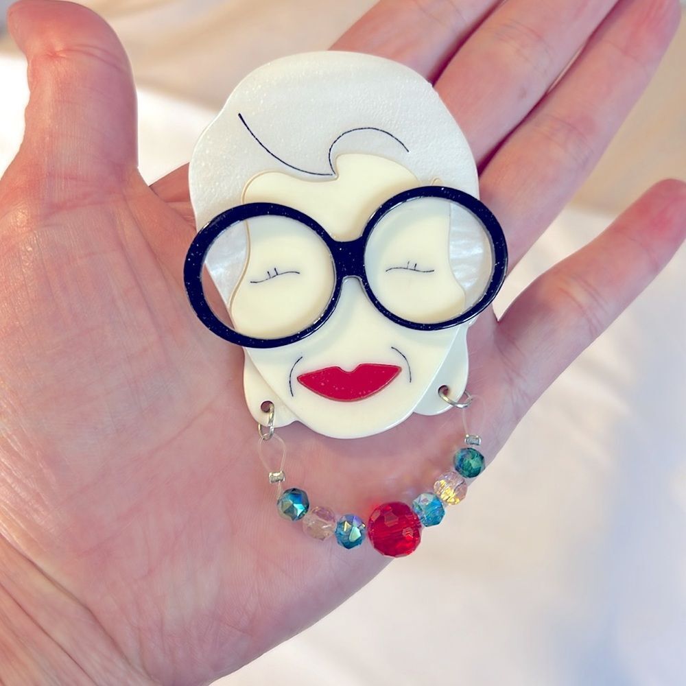Iris Apfel Acrylic Brooch - Picture 2 of 5